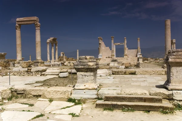 Die Ruinen von laodicea, einer Stadt des römischen Reiches in der Neuzeit, Türkei, Pamukkale, Denizli. — Stockfoto