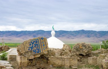 yıkık tarihi cami içindeki turkmenistan ashgabad anau-depe