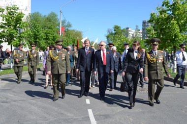 Zafer Bayramı. devam - kent yönetimi.