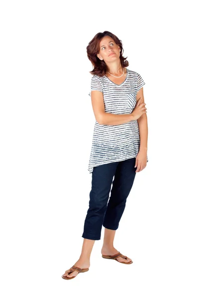 Женщина лет 30 сверху в полосах и джинсах — стоковое фото