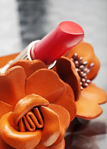 Rouge à lèvres rose corail close-up — Photo