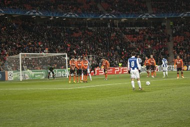 João Moutinho getting ready to punch kick