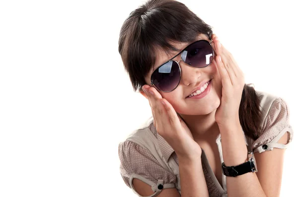 Portrét šťastná dívka s brýlemi — Stock fotografie