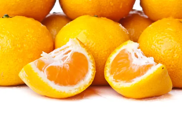 Čerstvý oranžová mandarinka — Stock fotografie