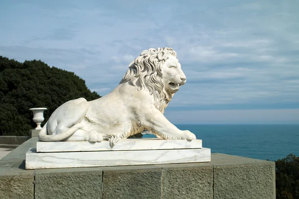 ライオンの彫刻です — ストック写真