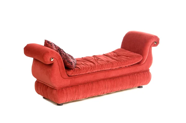 Rode sofa in een retro-stijl geïsoleerd — Stockfoto