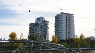 Barcelona'da Diagonal park deniz