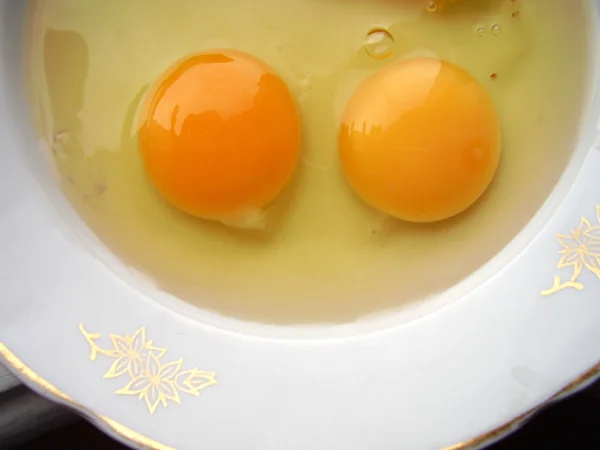 Egg on plate. — Stock Photo, Image
