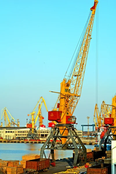 Loading cranes — Stock Photo, Image