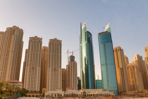 Dubai highrise appartementen — Stockfoto