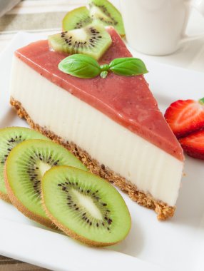 Çilekli cheesecake