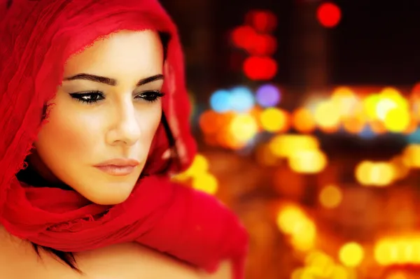 Красива жінка Арабська — стокове фото