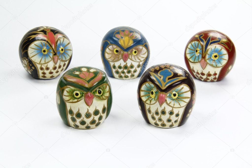 Five decorative owls