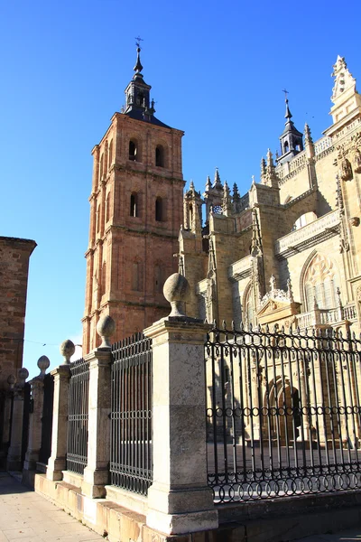Details der berühmten katholischen Kathedrale in Astorga, Spanien — Stockfoto