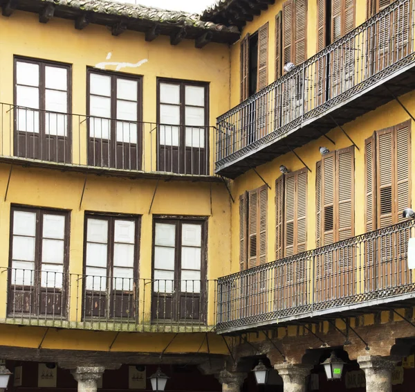 Détail des bâtiments typiques de la ville de Lugo, Espagne — Photo