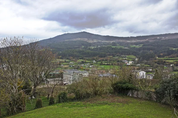 Small town in the mountains of Galicia (Mondoñedo, Spain) — Stok fotoğraf