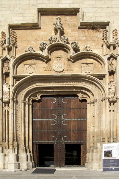Entrance to the cathedral — Stock Photo, Image