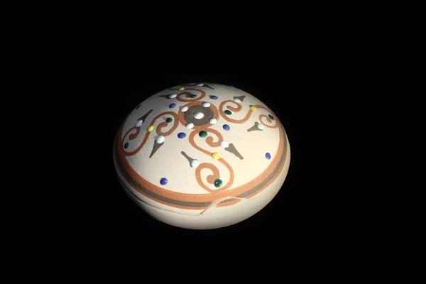 Zdobione kawałki ceramiki gliny czapki — Zdjęcie stockowe