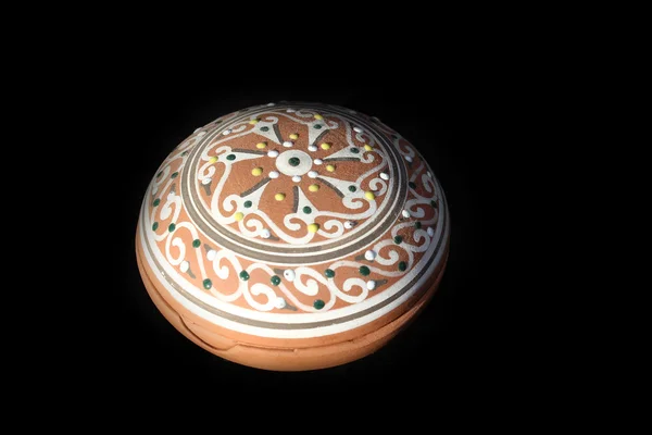 Pedaços decorados de tampas de barro de cerâmica — Fotografia de Stock