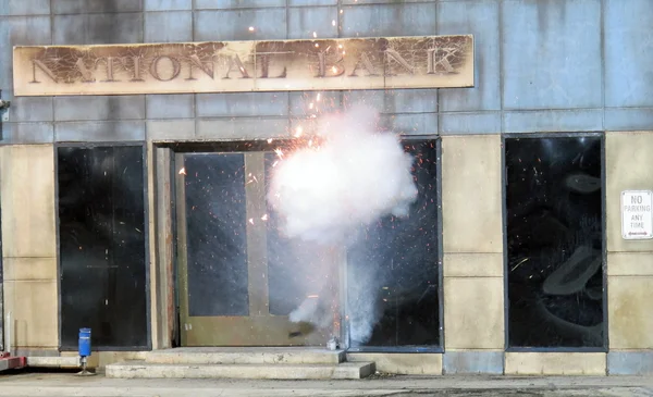 Esplosione simulata durante l'exihibicion — Foto Stock