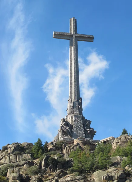 큰 골짜기 (Valle de los Caidos의 십자가) — 스톡 사진