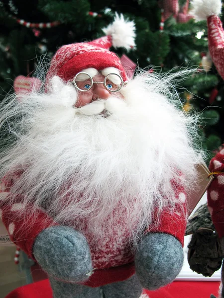 Man santa claus tijdens Kerstmis — Stockfoto