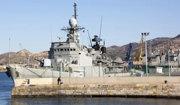 Modern warship with guns and anti submarine mines — Stock Photo, Image