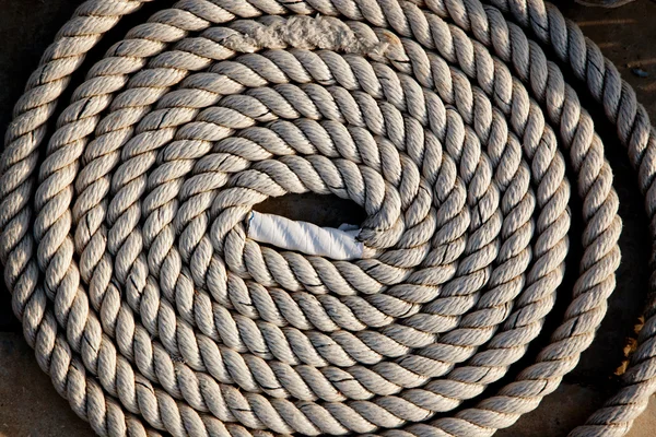 Spoel van mariene touw detail — Stockfoto