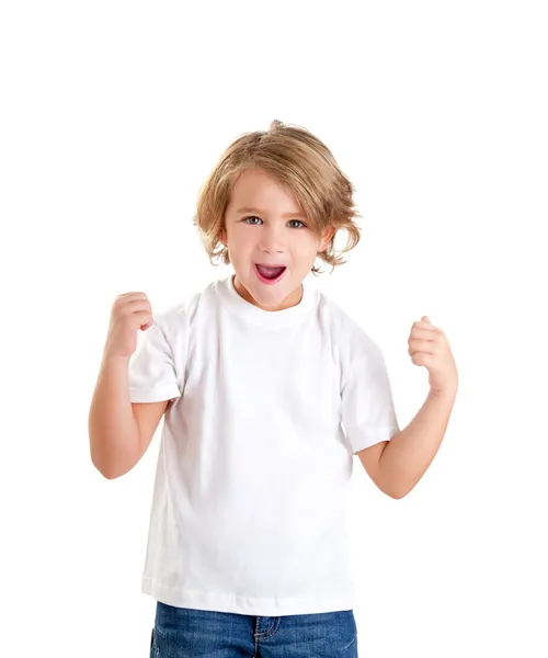Діти схвильовані дитиною з щасливим виразом переможця — стокове фото