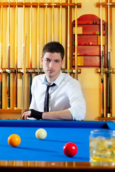 Billiard expertise man posing on blue — Stock Photo, Image