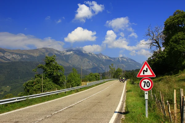 Гірській дорозі в Монте Baldo (Італія) — стокове фото