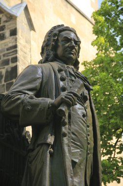 Bach Monument clipart
