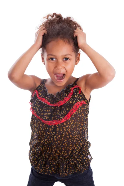 Pouco Africano menina asiática segurando a cabeça — Fotografia de Stock