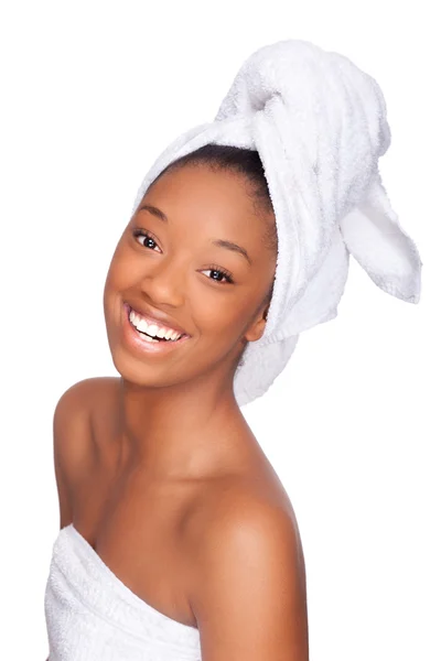 Młoda piękna kobieta Afryki, na białym tle nad białym — Zdjęcie stockowe