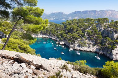 cassis port iğnesi Calanques