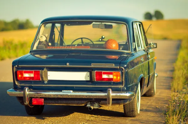 Eski Sovyet araba — Stok fotoğraf