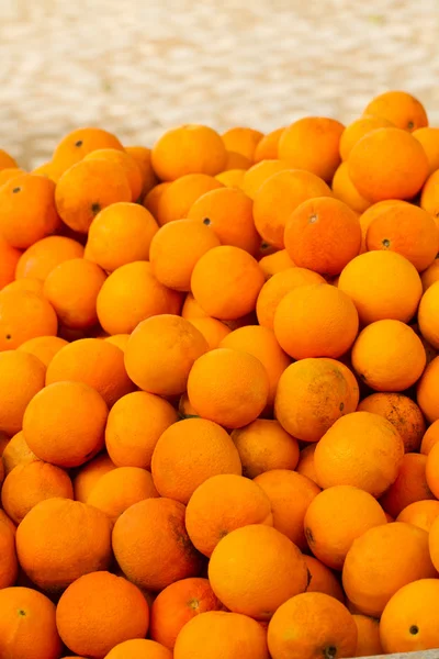 Hromada pomerančů — Stock fotografie