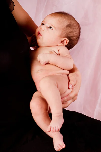 Nyfött barn och mamma — Stockfoto