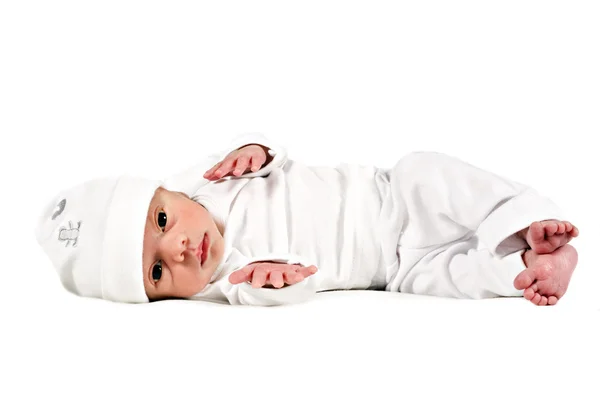 Adorable bebé recién nacido dulce en blanco — Foto de Stock