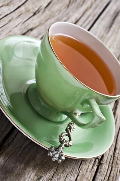 Puchar zielonej herbaty antyczne z zdrowych ekologicznej herbaty — Zdjęcie stockowe