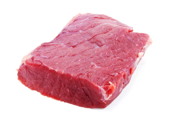 Viande de bœuf crue isolée sur blanc — Photo