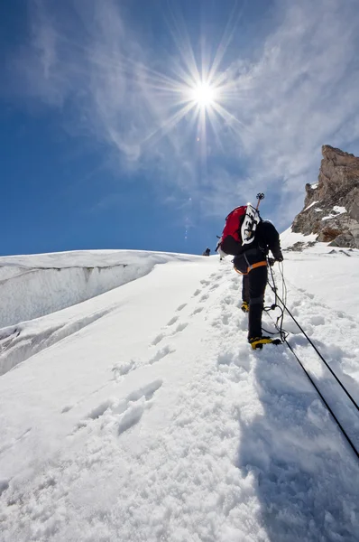Альпинист — стоковое фото
