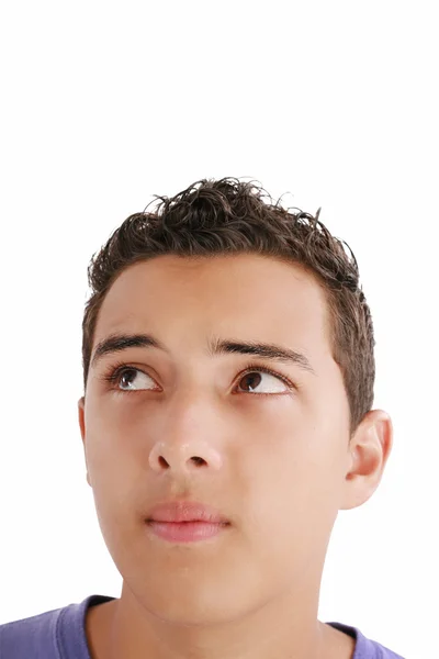 Junger Mann, der in den offenen Raum blickt. isoliert über weißem Backgr — Stockfoto