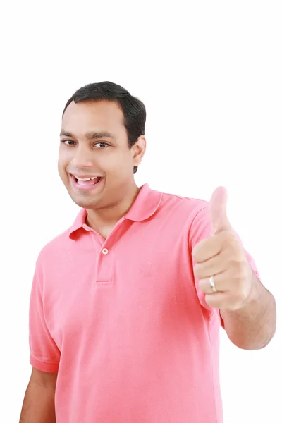 Retrato de um jovem feliz mostrando bom sinal de emprego contra whit — Fotografia de Stock