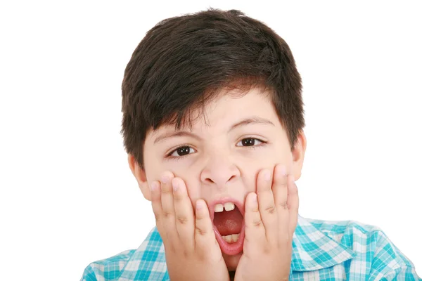 Возбужденное лицо маленького мальчика — стоковое фото