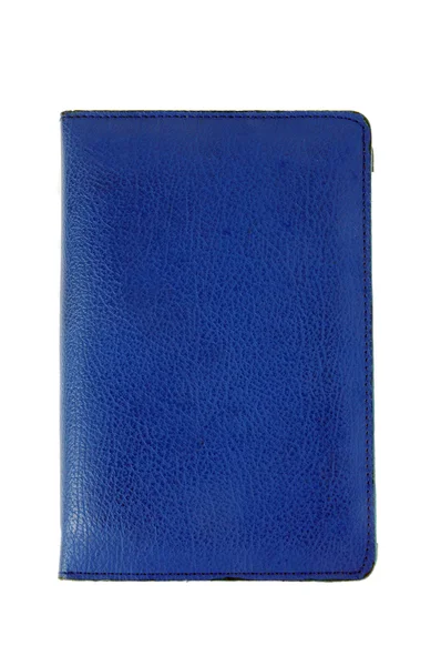 Um caderno de couro azul fechado — Fotografia de Stock