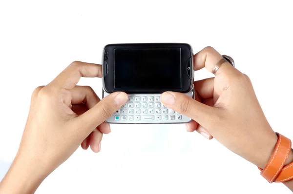 Main de femme tenant l'écran tactile du téléphone portable — Photo
