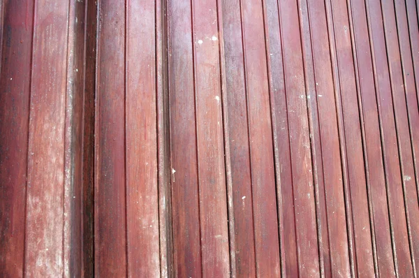 えび茶色の鉄の扉 — ストック写真