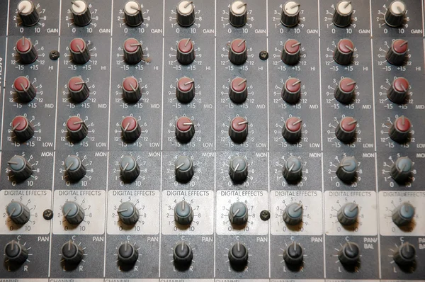 Dettagli del mixer del suono della scheda di controllo — Foto Stock
