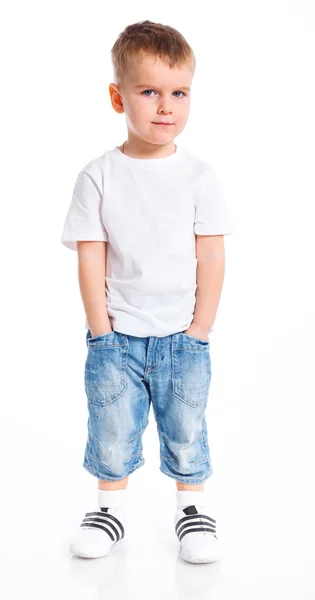 Маленький модный мальчик — стоковое фото